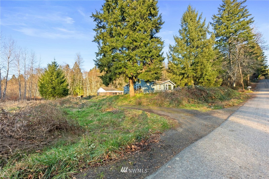2071 Southeast Holman Road Port Orchard, WA 98367 - Photo 13 of 16 Gallery Image 13
