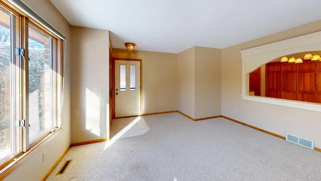 $349,900 | 2217 Baihly Court Southwest, Rochester, MN 55902