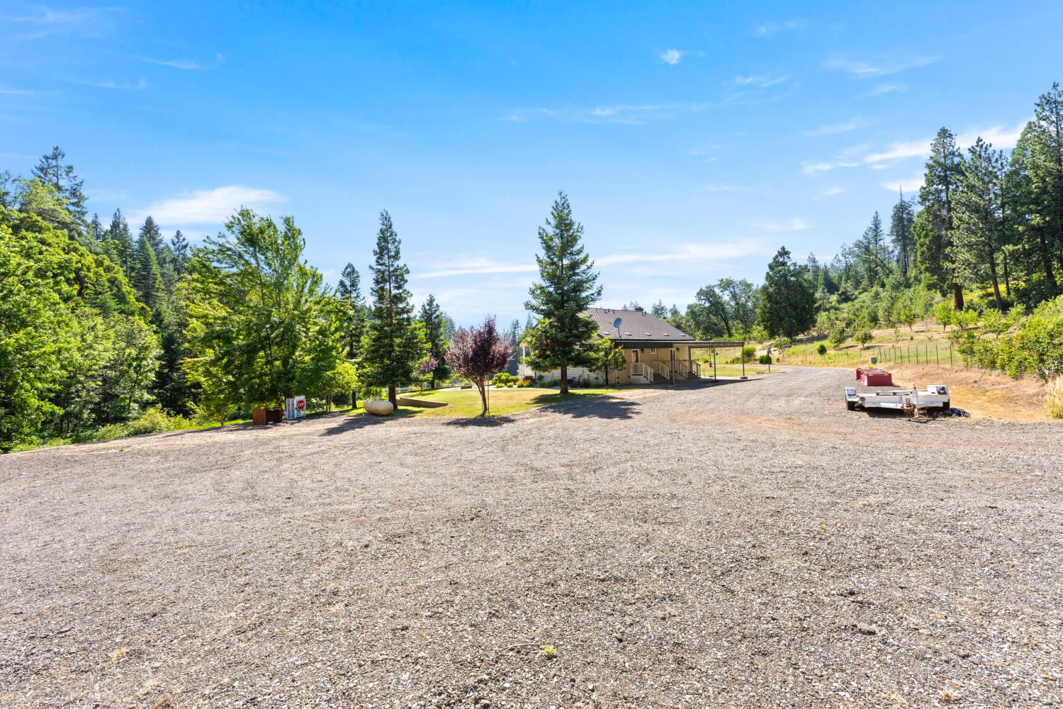 1237 Cable Road Camino, CA 95709 - Photo 49 of 87