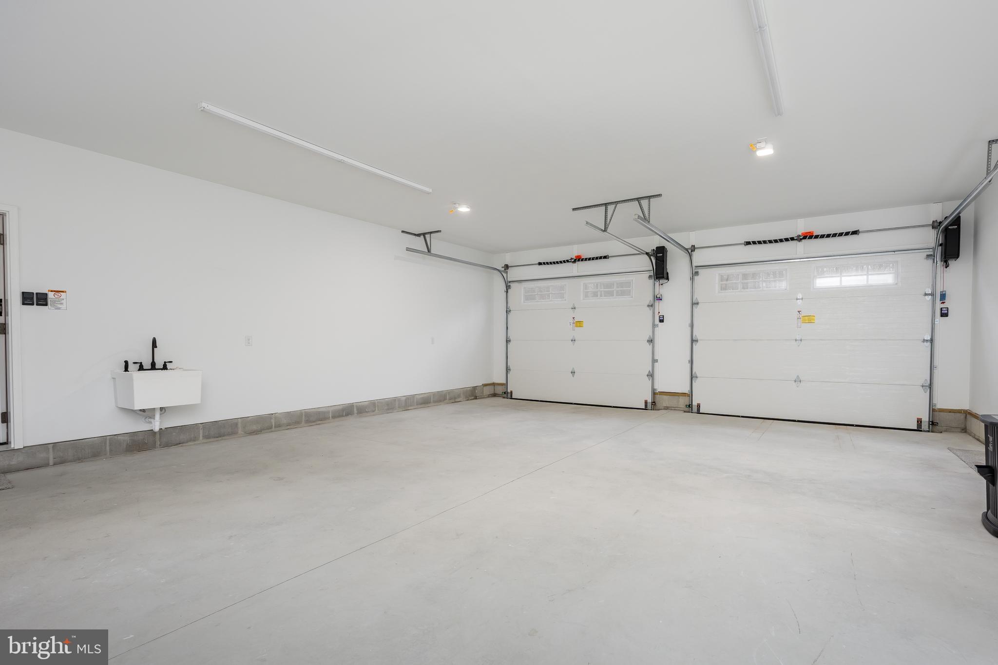 38001 St George Road Delmar, DE 19940 - Photo 42 of 51 Large Garage