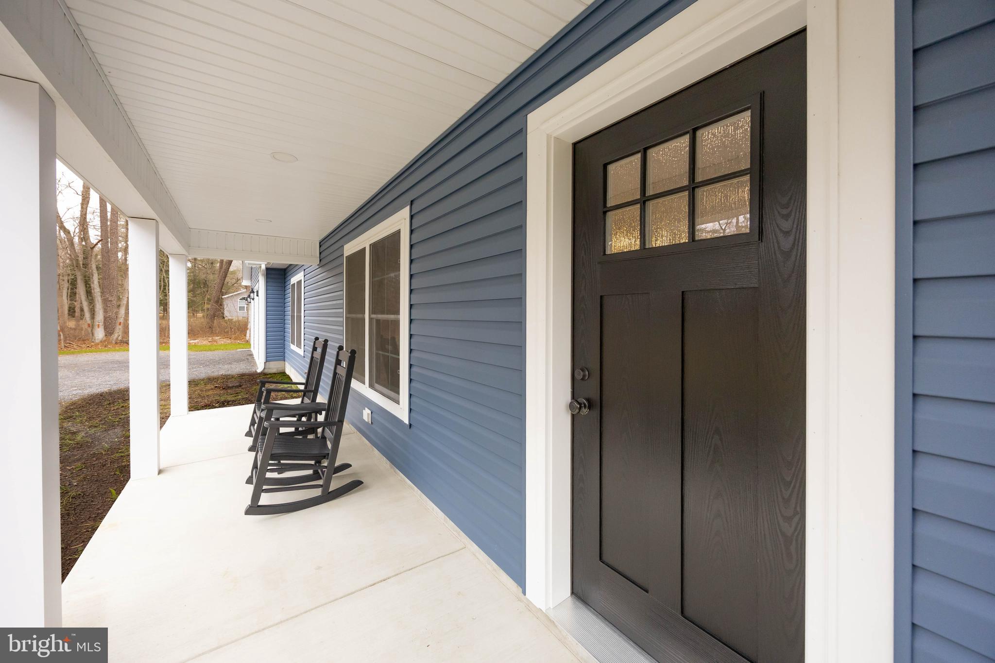 38001 St George Road Delmar, DE 19940 - Photo 5 of 51 Front Porch