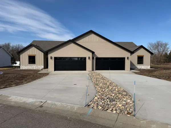 $439,900 | 117 Altavista Drive, Detroit Lakes, MN 56501