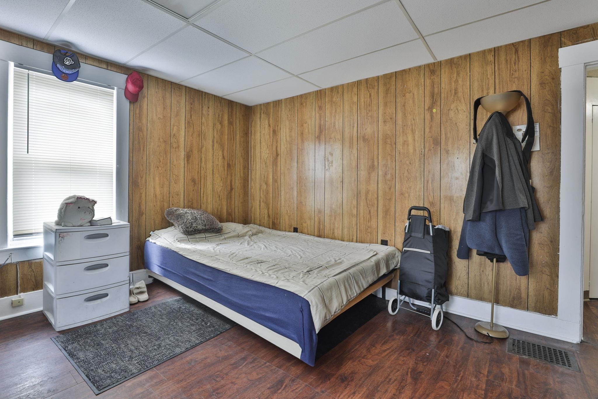 89 Walnut Street Nashua, NH 03060 - Photo 17 of 30