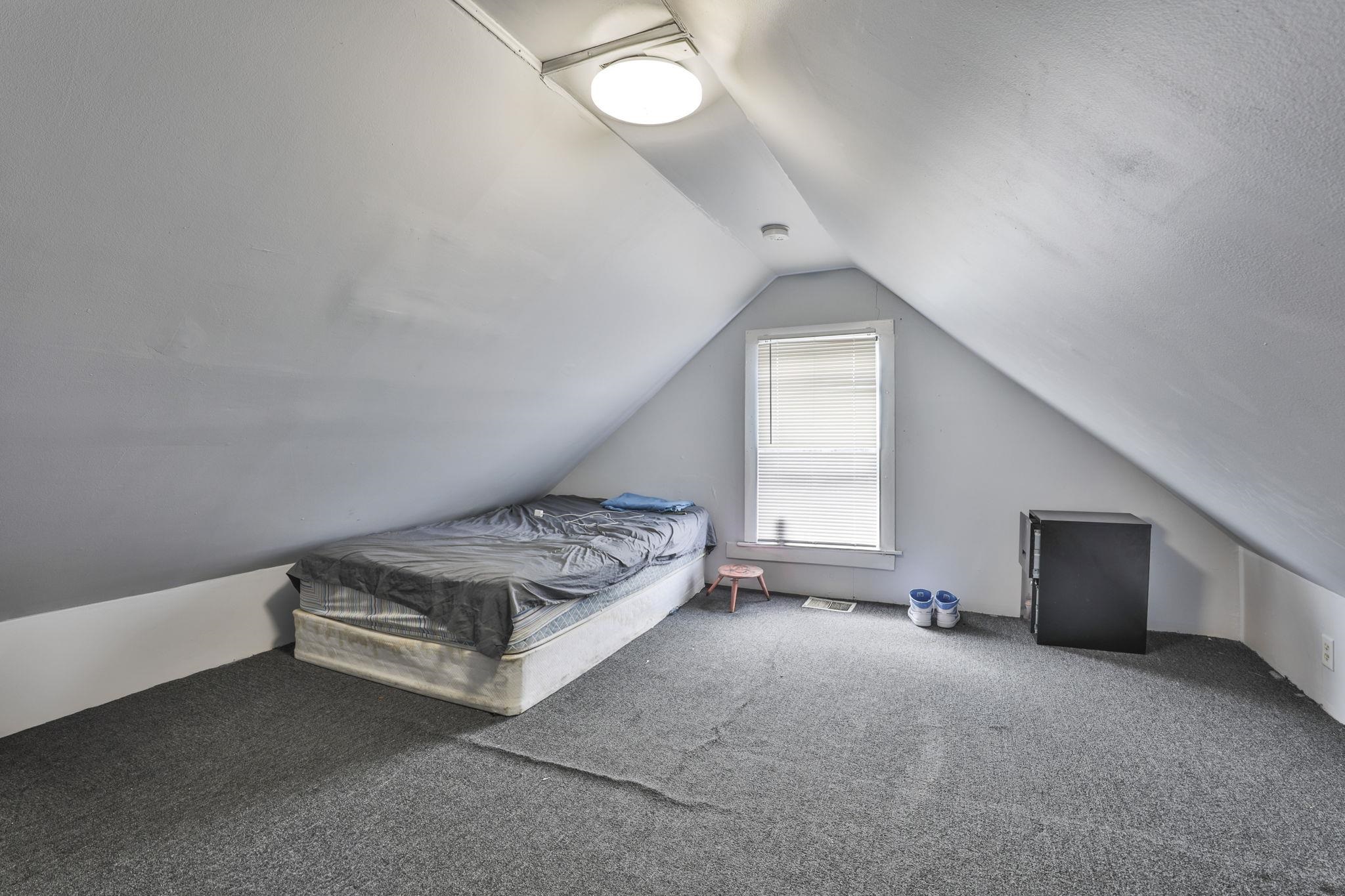 89 Walnut Street Nashua, NH 03060 - Photo 24 of 30