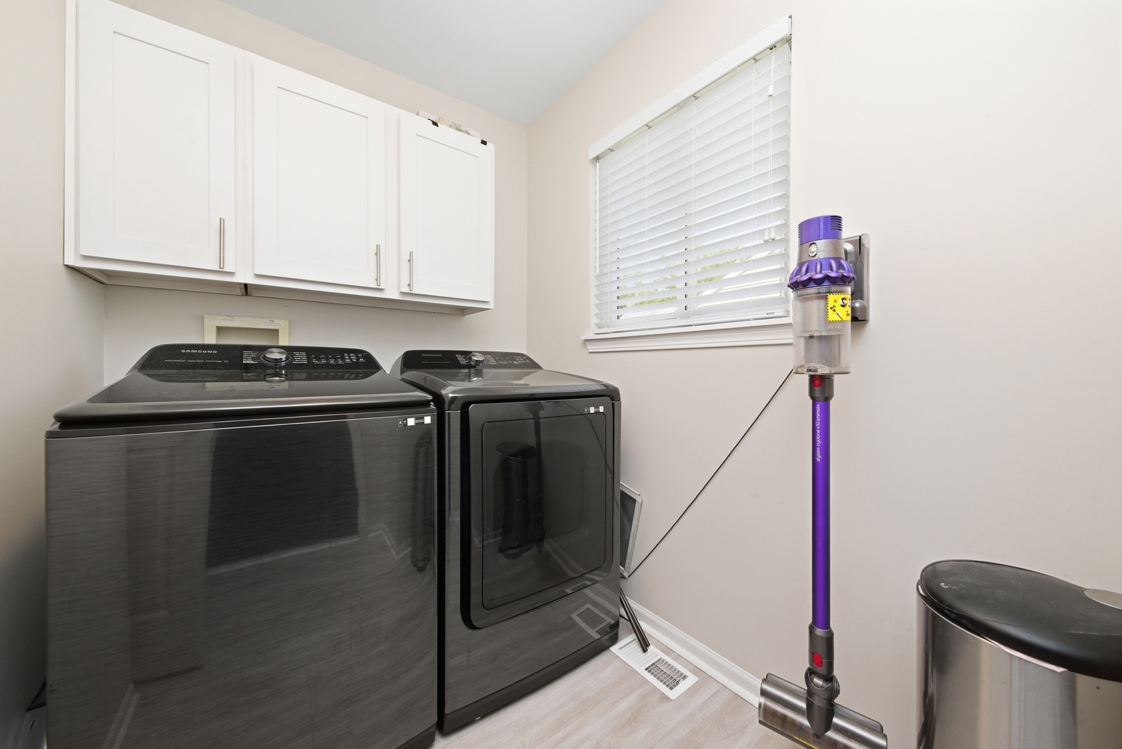 3417 Mustang Road Joliet, IL 60435 - Photo 11 of 30