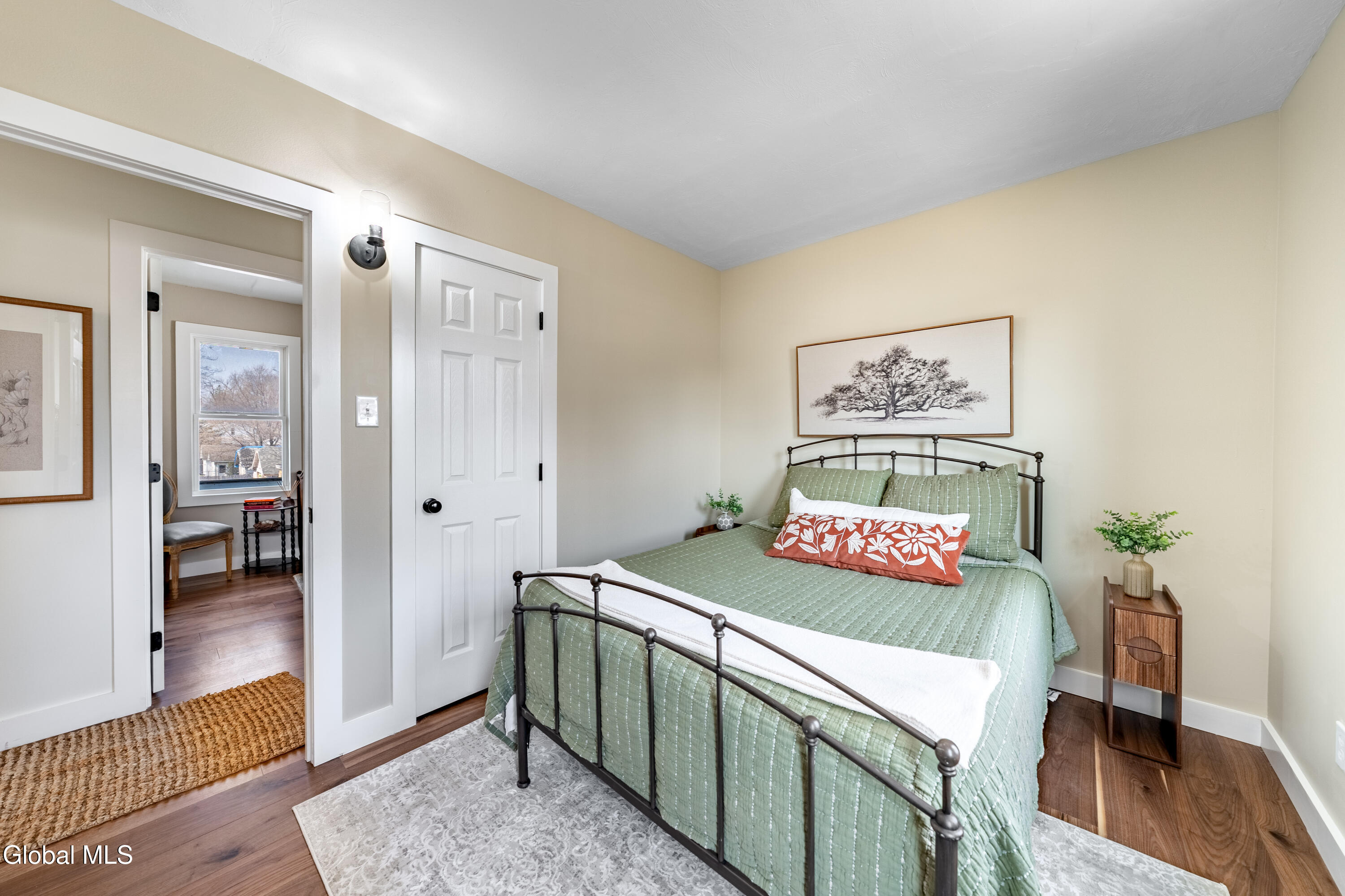 866 Thompson Street Schenectady, NY 12306 - Photo 20 of 24 Primary Bedroom
