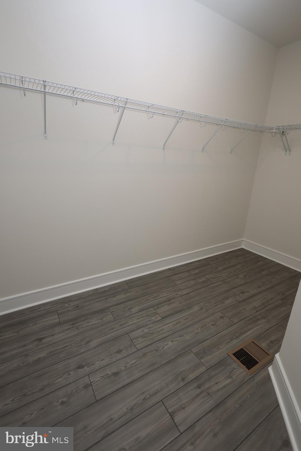 43218 Farringdon Square Ashburn, VA 20148 - Photo 38 of 52