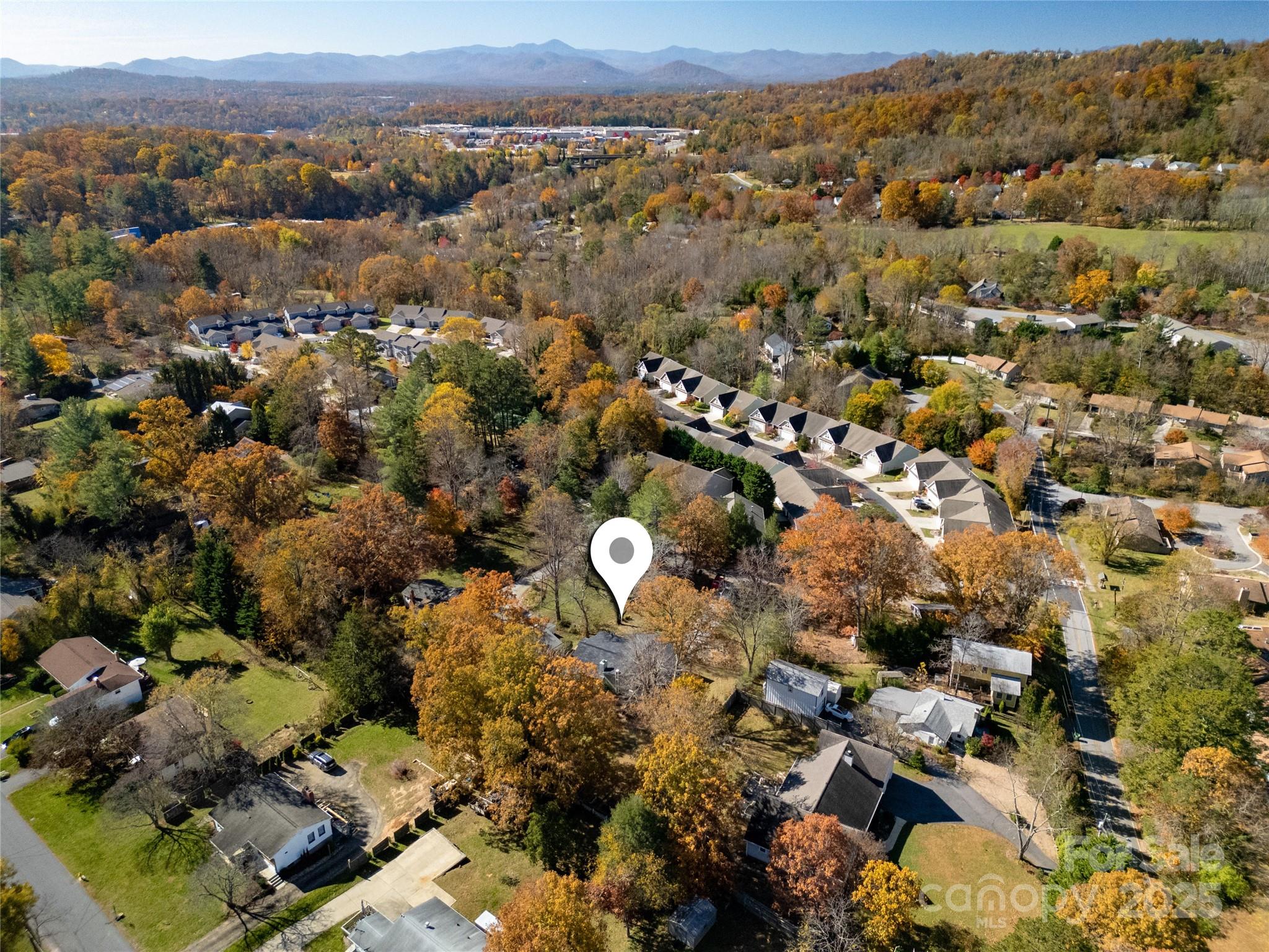 77 Dillingham Road Asheville, NC 28805 - Photo 38 of 39 Gallery Image 38