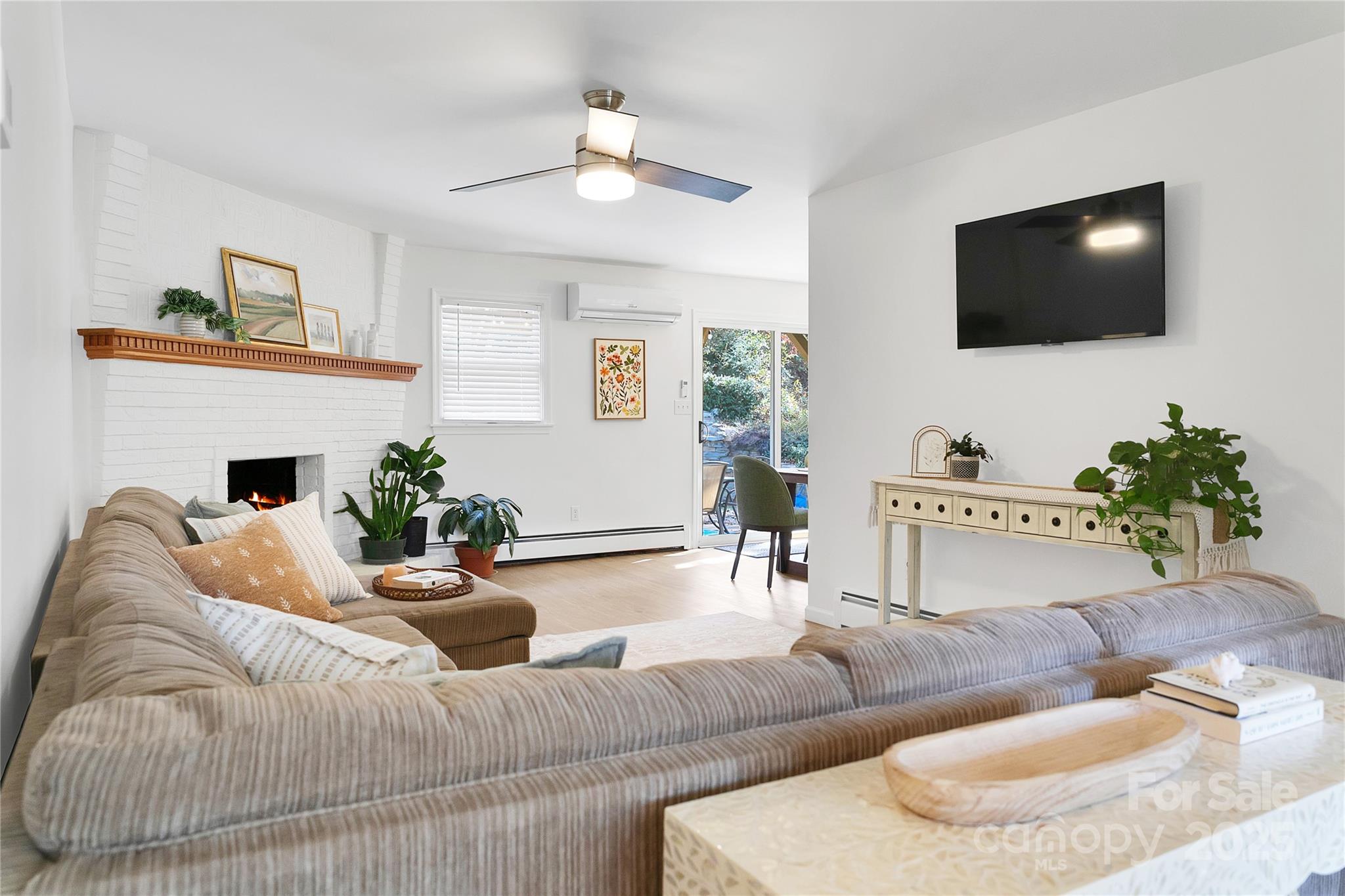 77 Dillingham Road Asheville, NC 28805 - Photo 8 of 39 Gallery Image 8
