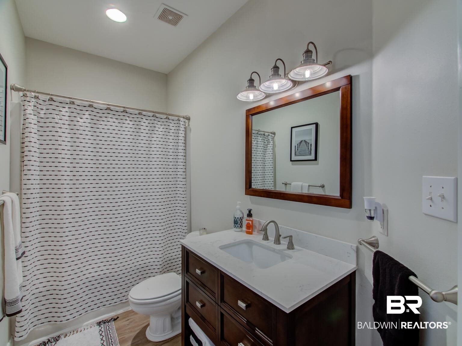 312 St Charles Court Fairhope, AL 36532 - Photo 21 of 45 Bathroom 2