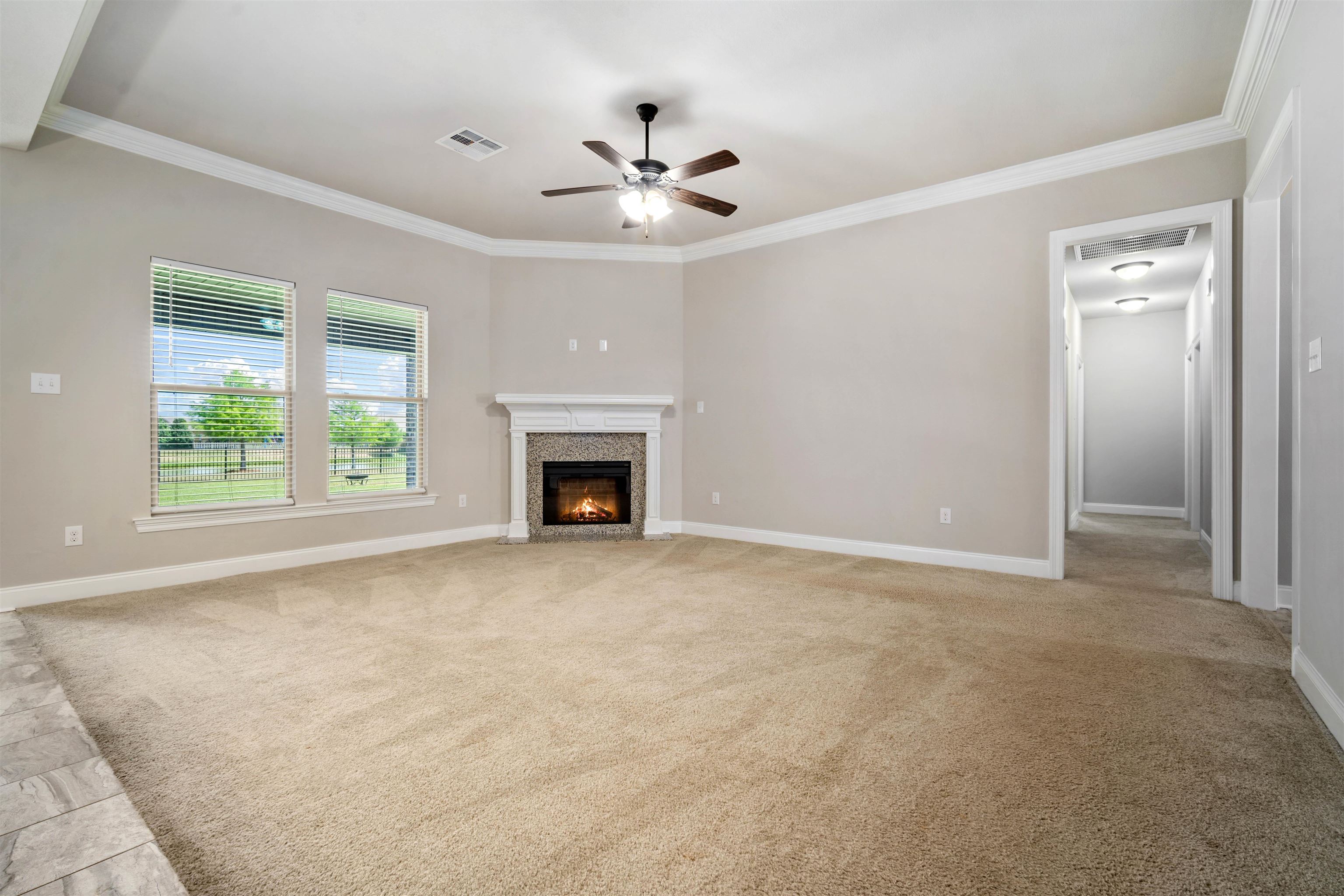 9924 Dunleith Loop Daphne, AL 36526 - Photo 6 of 33 Living Room