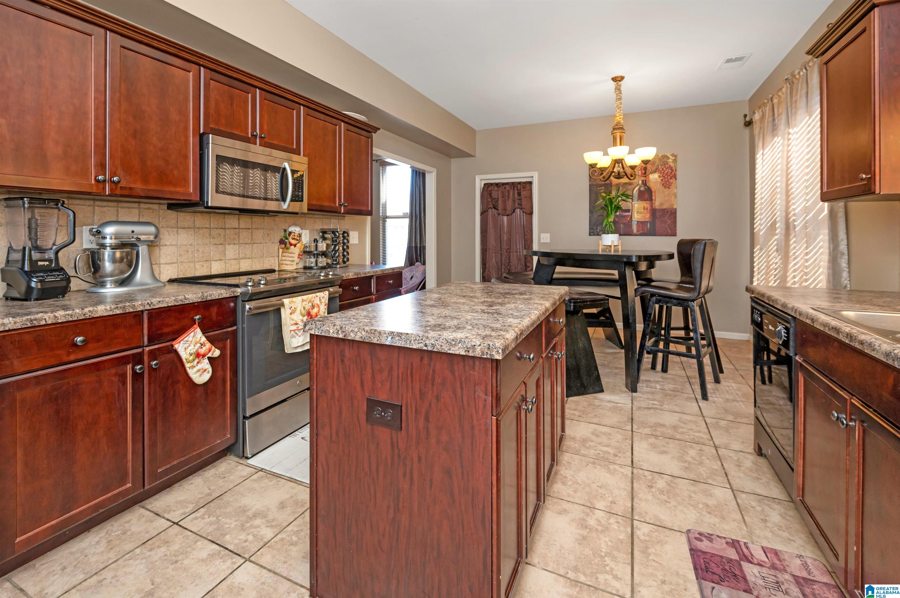 1016 Seminole Place Calera, AL 35040 - Photo 17 of 43