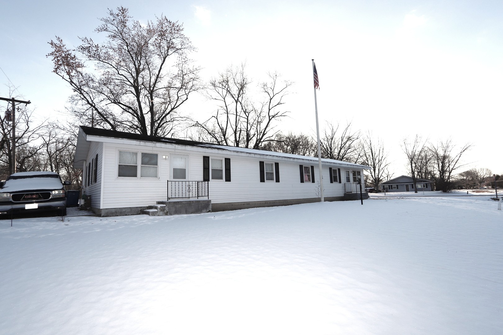 1950 East Old Pine Bluff Road Morris, IL 60450 - Photo 6 of 28