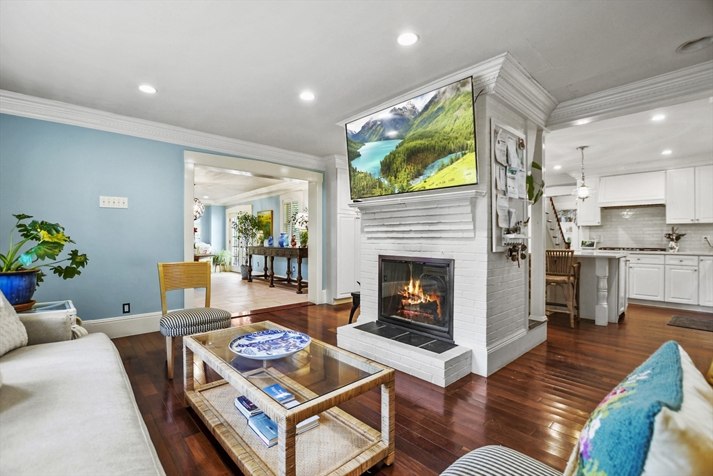 62 Abbott Road Dedham, MA 02026 - Photo 5 of 42