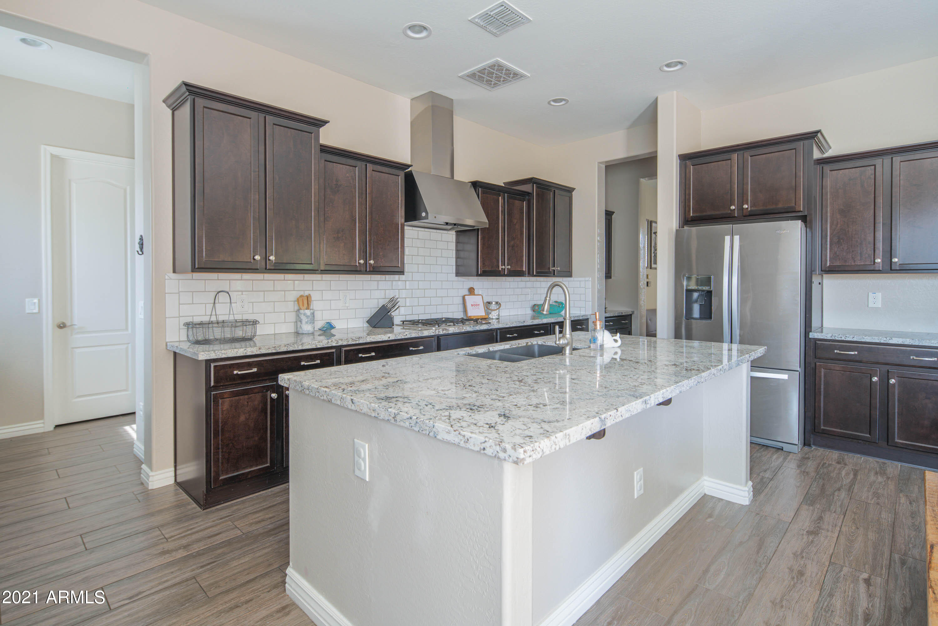 2655 East Stacey Road Gilbert, AZ 85298 - Photo 12 of 70 Stainless Steel Vent Hood & Appliances