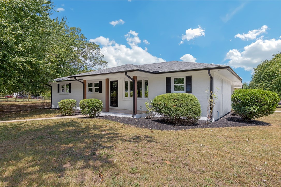 504 Old Asbury Road Anderson, SC 29625 - Photo 4 of 36 Gallery Image 4