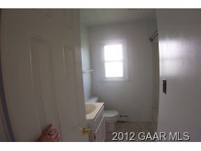 106 Westgate Road Verona, VA 24482 - Photo 4 of 13 Gallery Image 4