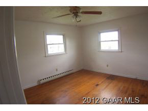106 Westgate Road Verona, VA 24482 - Photo 5 of 13 Gallery Image 5