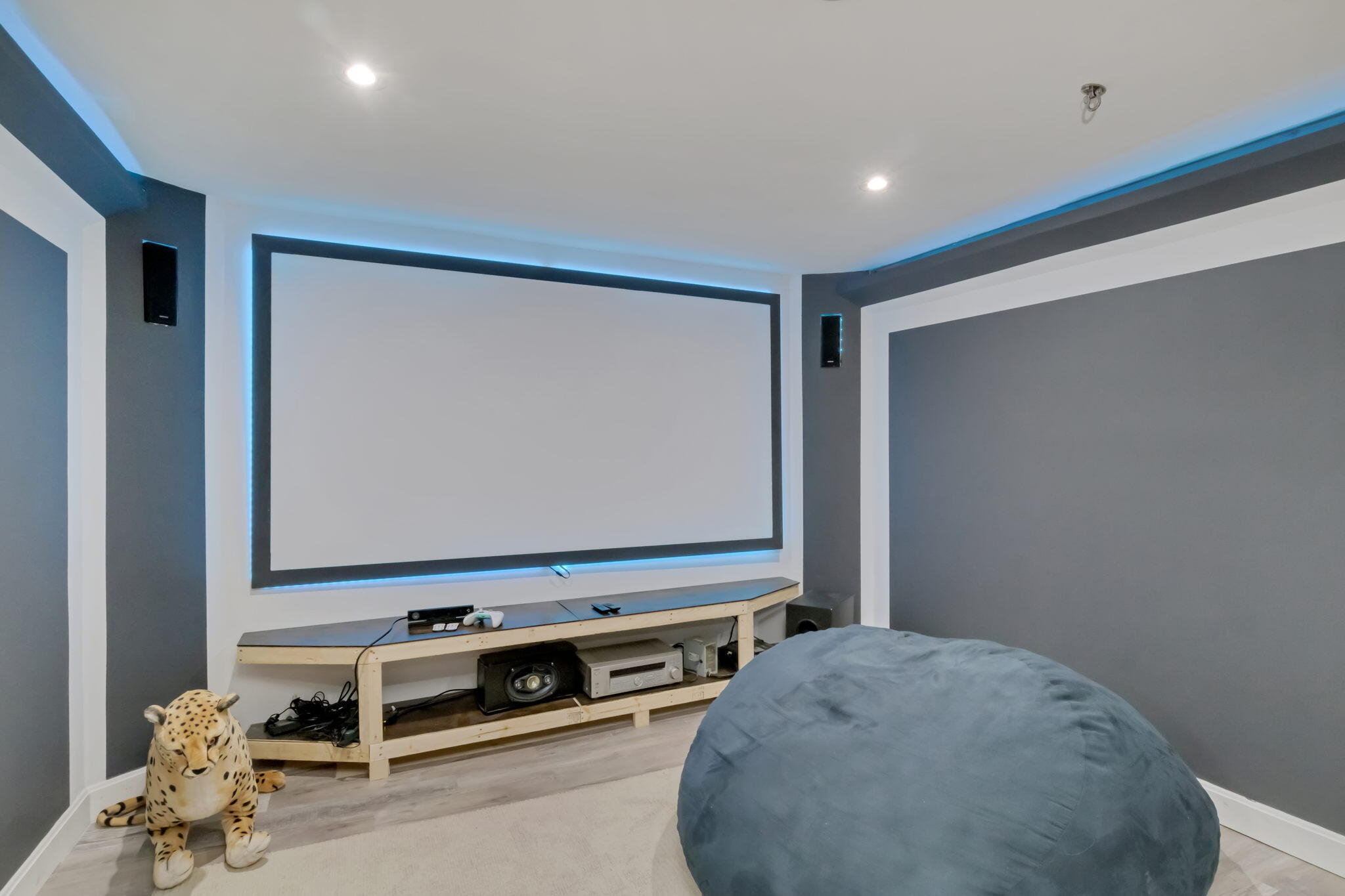 31 Albert Road Pocasset, MA 02559 - Photo 16 of 23 theatre