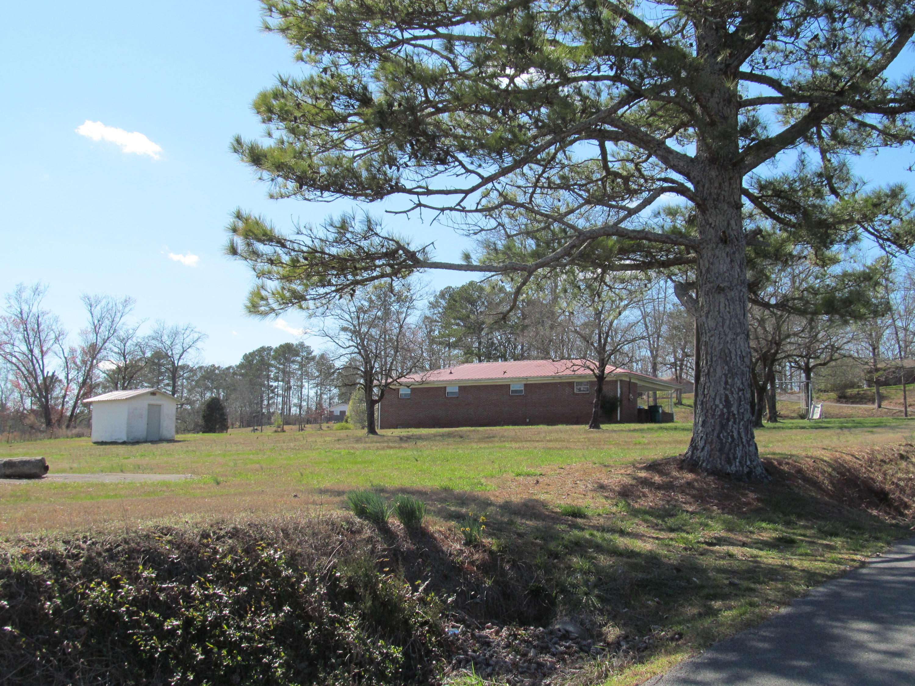 116 Weese Road Southeast Old Fort, TN 37362 - Photo 5 of 9 006