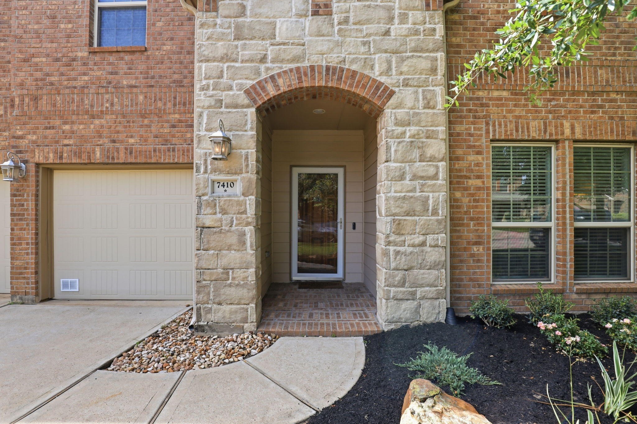 7410 Wilson Reach Lane Spring, TX 77389 - Photo 3 of 31