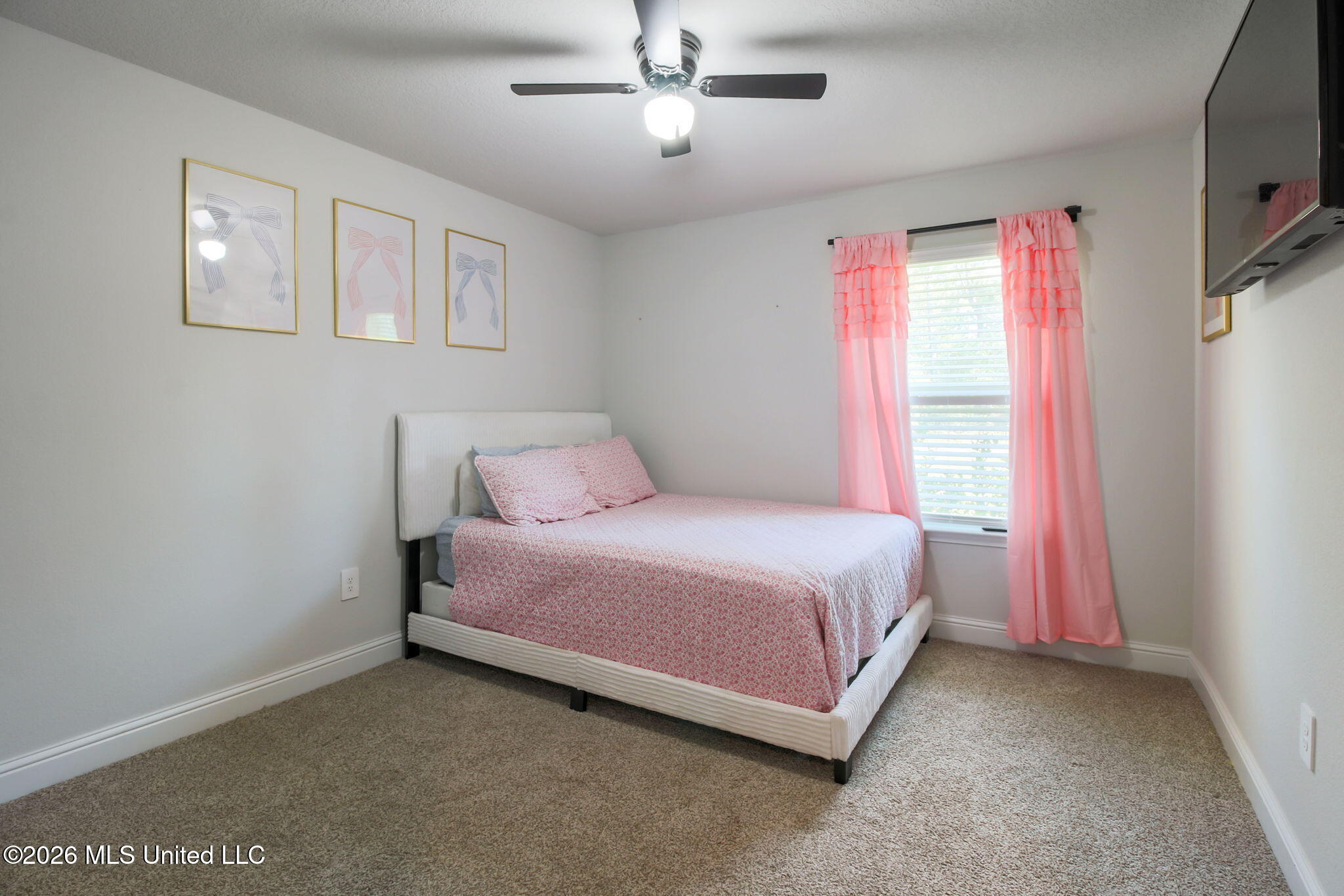 18417 South Carr Bridge Road Biloxi, MS 39532 - Photo 22 of 33 Guest Bedroom 2
