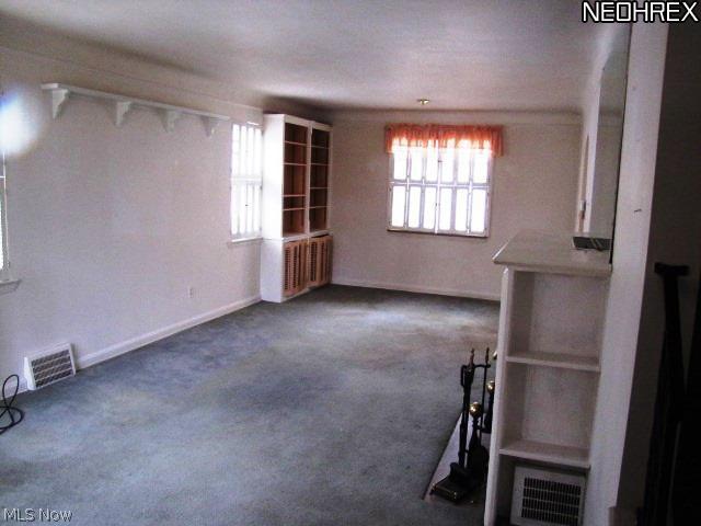 1102 Plainfield Road South Euclid, OH 44121 - Photo 4 of 22