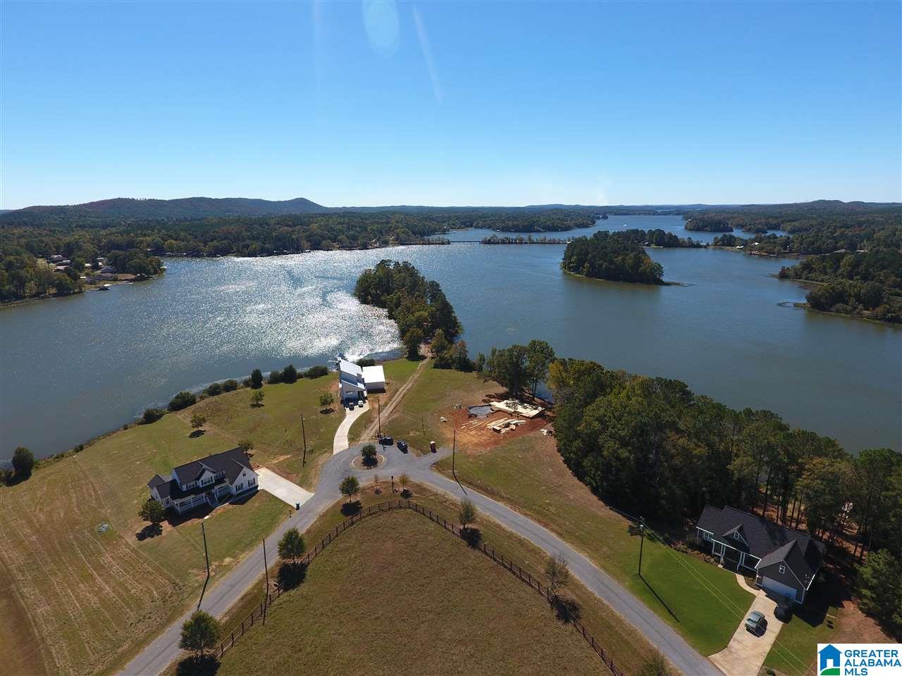 20 Cove Road, Unit 20 Sylacauga, AL 35151 - Photo 5 of 28 Gallery Image 5