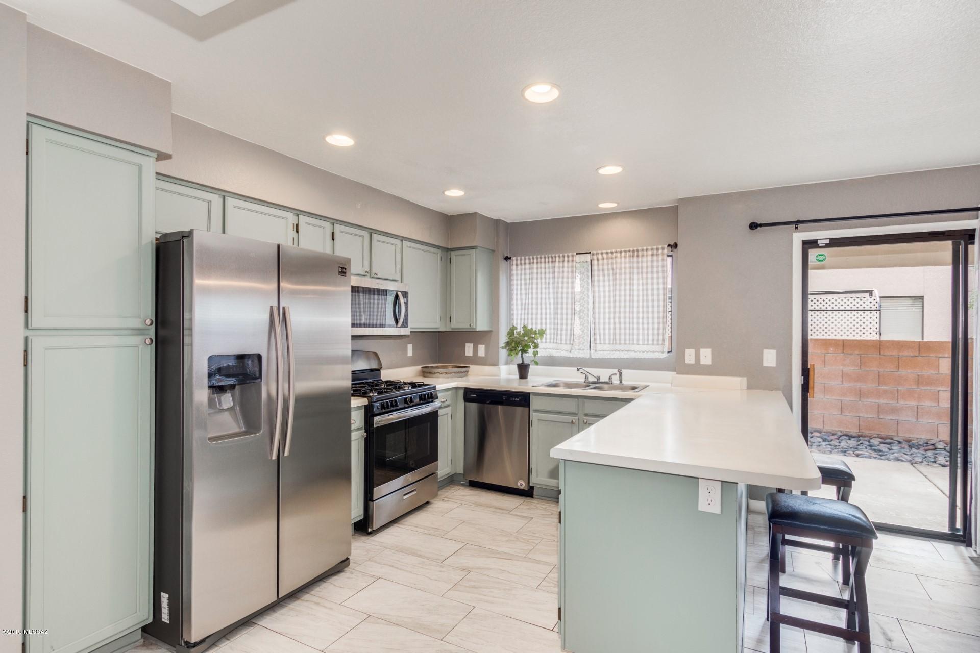 661 West Kidd Place Tucson, AZ 85737 - Photo 9 of 21