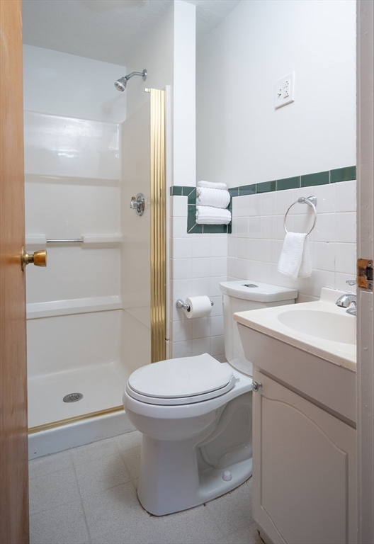 10 Weston Street Milton, MA 02186 - Photo 16 of 35