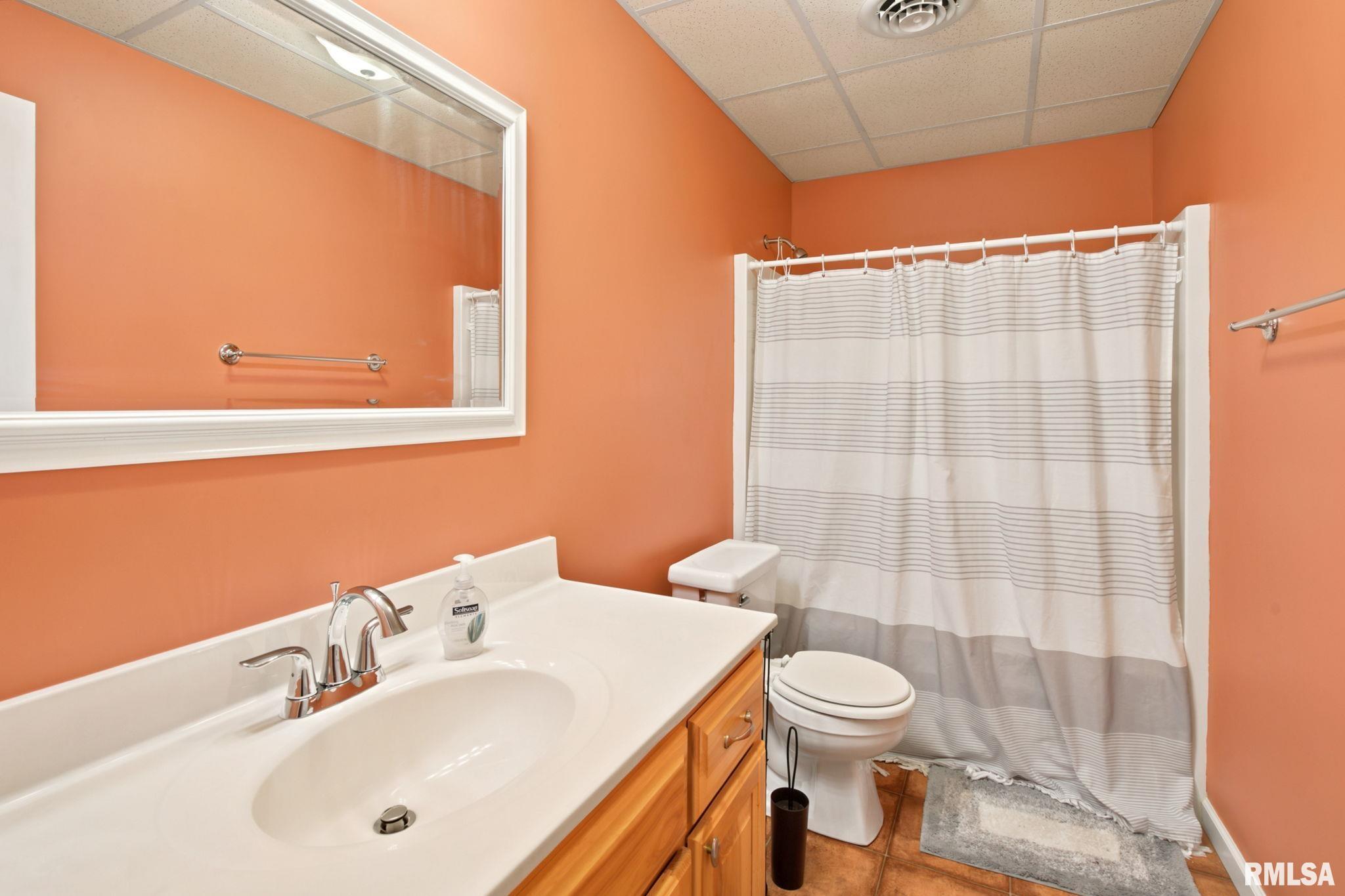 13236 Edwards Road Pittsburg, IL 62974 - Photo 23 of 34