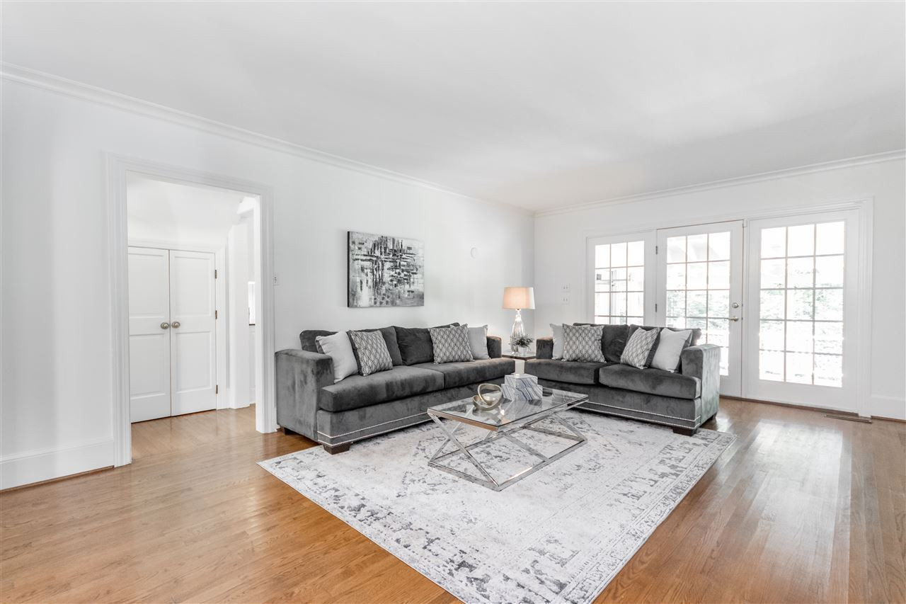 2507 Lewis Farm Road Raleigh, NC 27608 - Photo 6 of 30 Photo 6