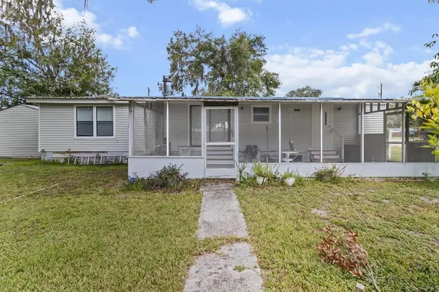 $195,000 | 1955 Cr 439c Lake, Lake Panasoffkee, FL 33538