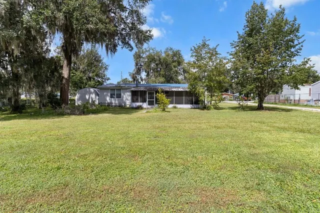 $195,000 | 1955 Cr 439c Lake, Lake Panasoffkee, FL 33538