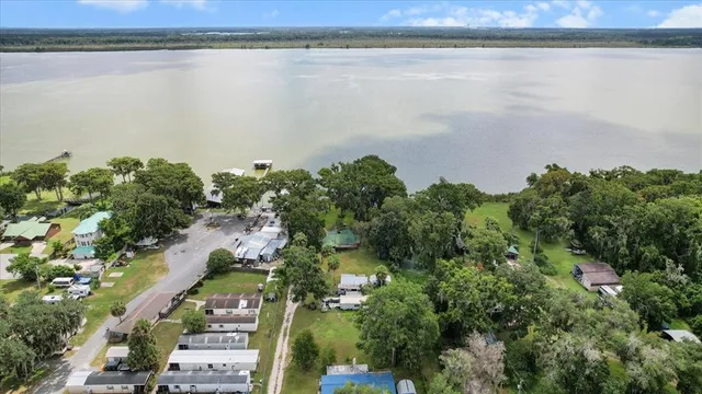 $195,000 | 1955 Cr 439c Lake, Lake Panasoffkee, FL 33538