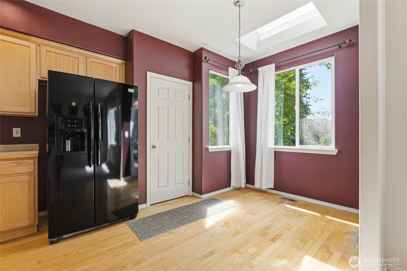 206 202nd Street Southeast Bothell, WA 98012 - Photo 10 of 38