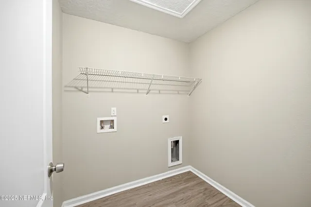 $325,000 | 3252 Canyon Falls Drive, Green Cove Springs, FL 32043