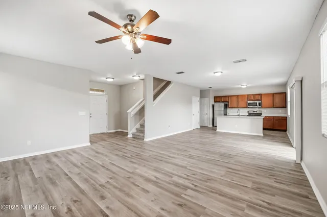 $325,000 | 3252 Canyon Falls Drive, Green Cove Springs, FL 32043