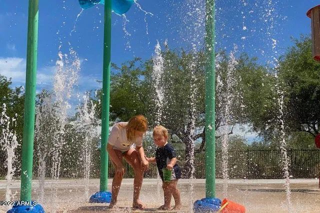 $2,000 | 14815 North Fountain Hills Boulevard, Unit 106, Fountain Hills, AZ 85268