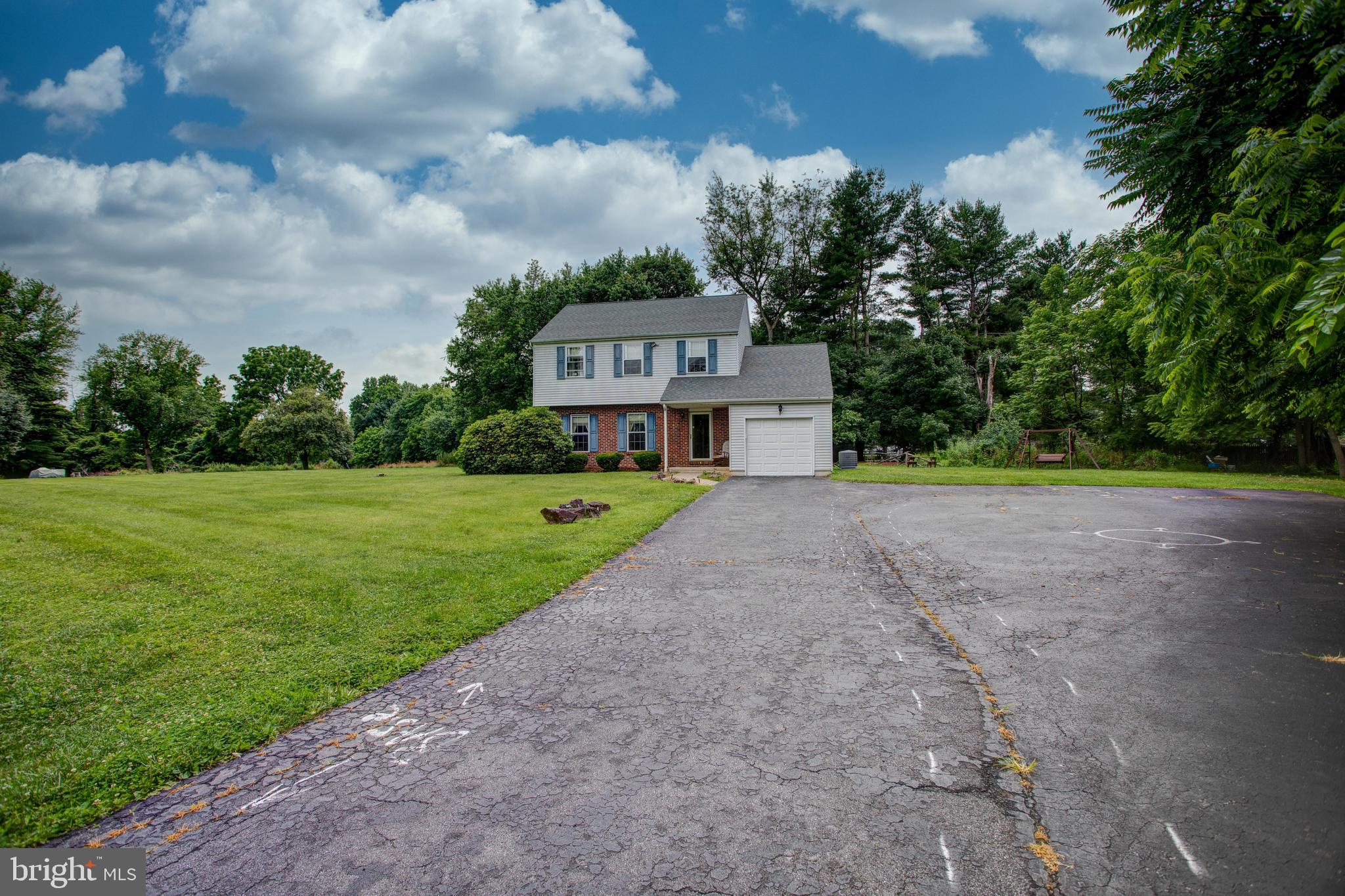 1704 Larkin Road Upper Chichester, PA 19061 - Photo 2 of 36 Gallery Image 2