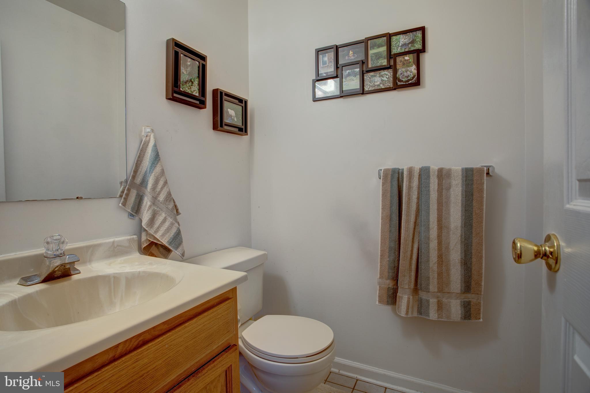 1704 Larkin Road Upper Chichester, PA 19061 - Photo 16 of 36 Gallery Image 16