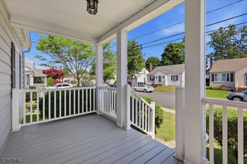 15 Kennedy Road Morris Plains, NJ 07950 - Photo 4 of 37