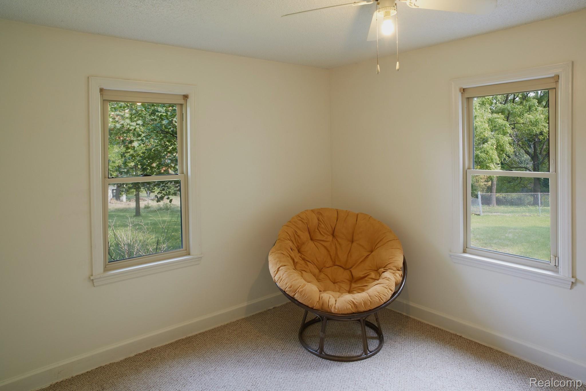 4268 Beecher Road Flint, MI 48532 - Photo 18 of 27 bedroom 2.jpg
