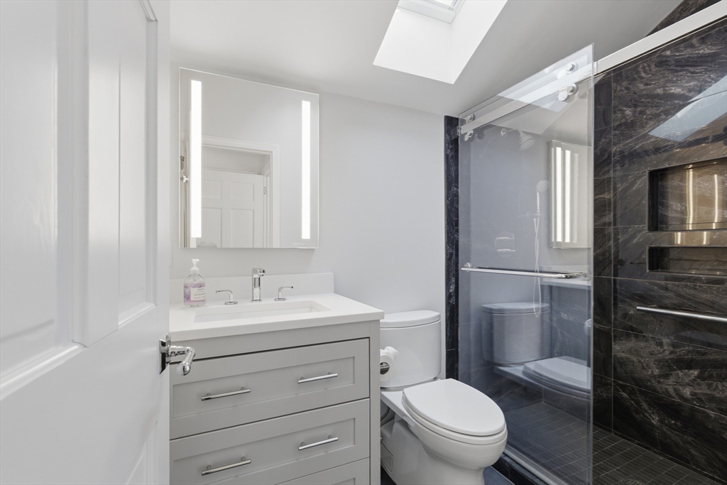 213 Hunnewell Street Needham, MA 02494 - Photo 31 of 41