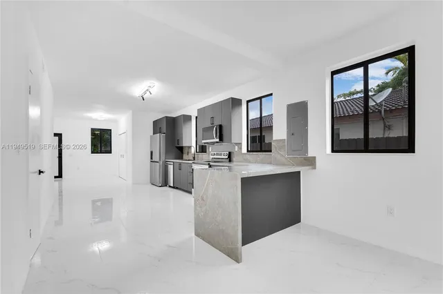 $1,199,000 | 972 Southwest 44th Avenue, Miami, FL 33134