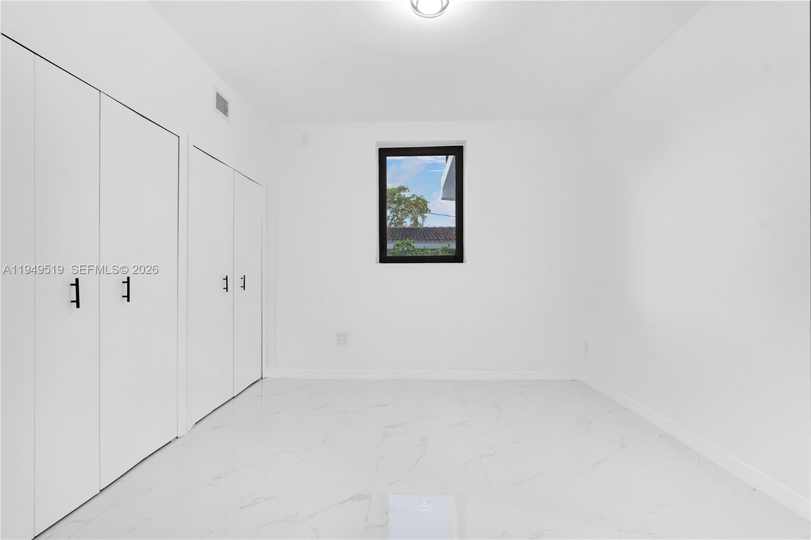 972 Southwest 44th Avenue Miami, FL 33134 - Photo 18 of 53