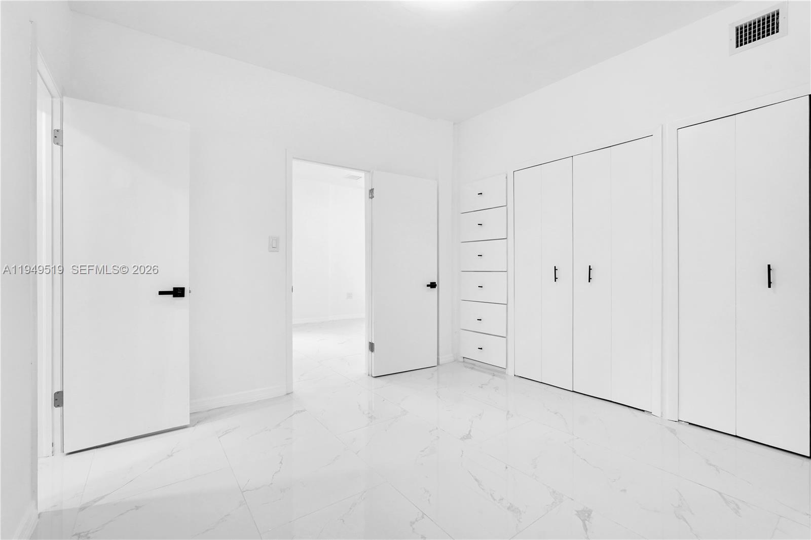 972 Southwest 44th Avenue Miami, FL 33134 - Photo 20 of 53