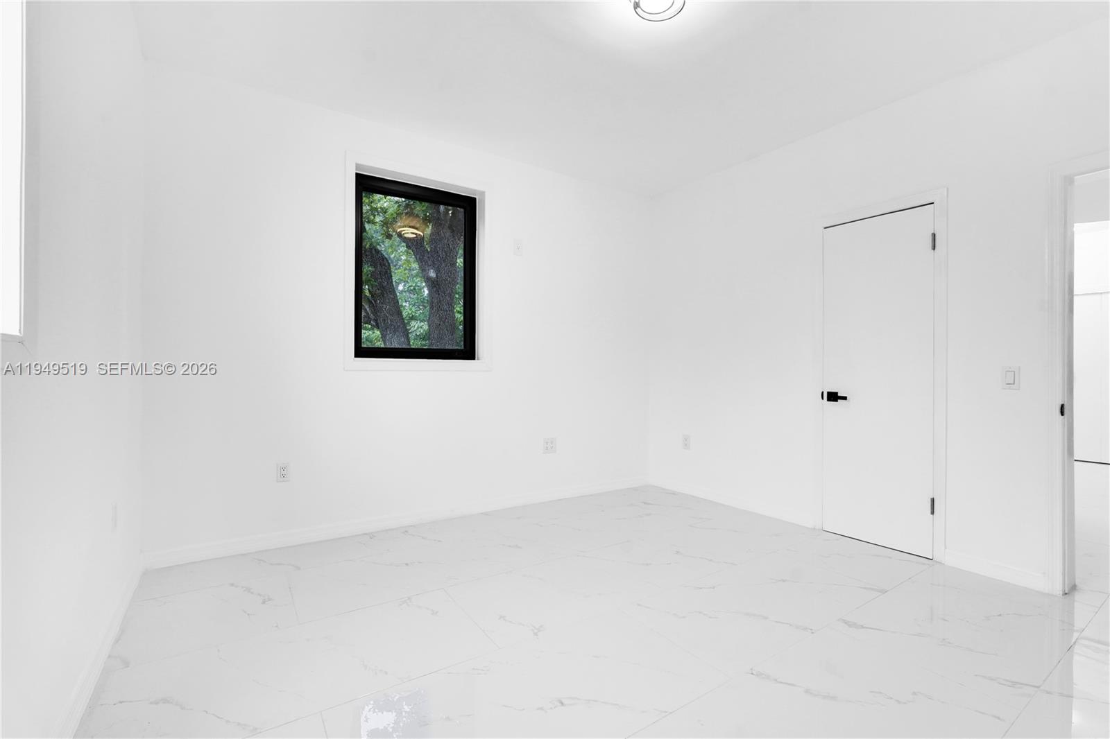 972 Southwest 44th Avenue Miami, FL 33134 - Photo 37 of 53 an empty room with a window