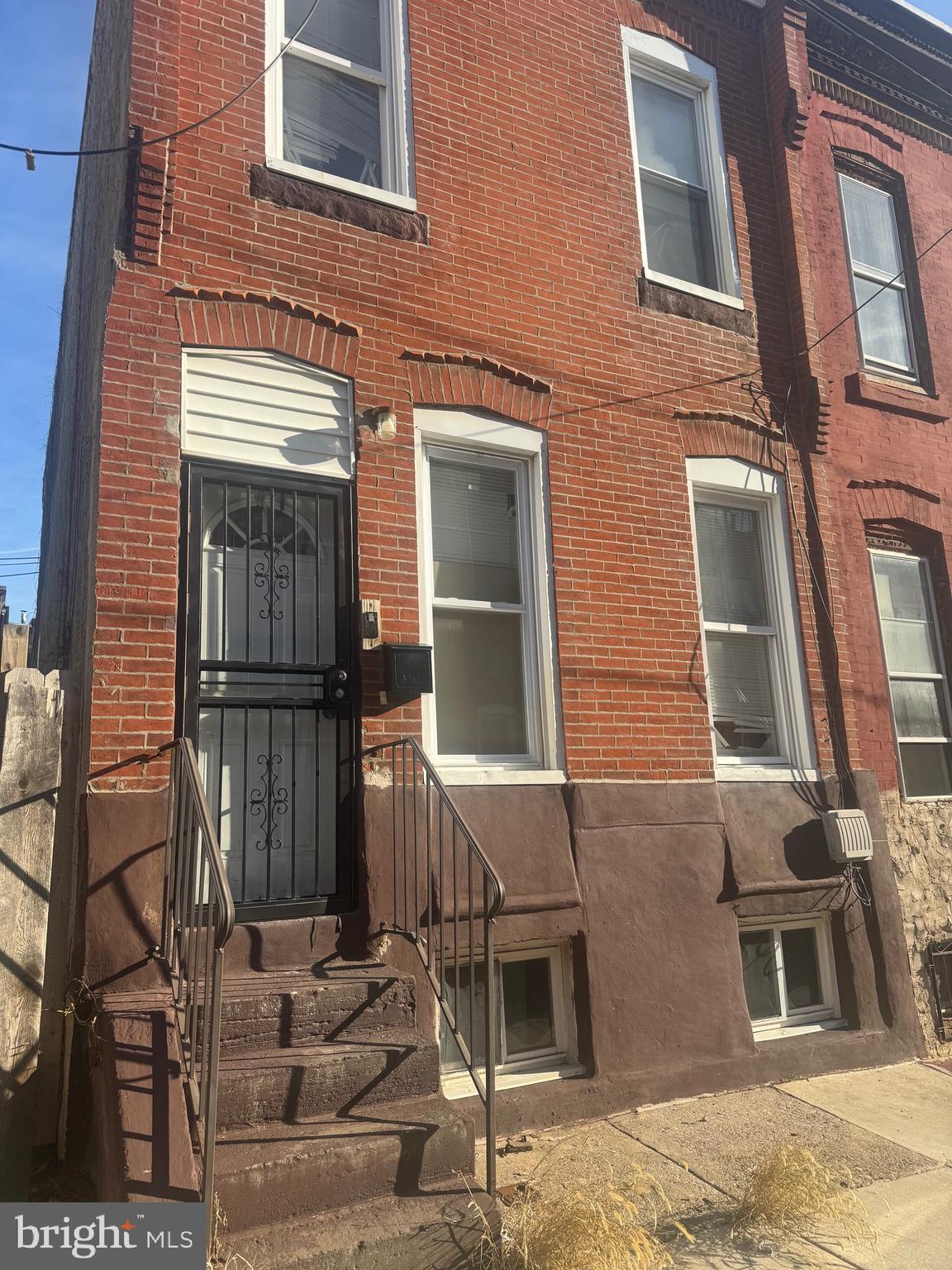 2727 North Sydenham Street Philadelphia, PA 19132 - Photo 1 of 1 a front view of a house