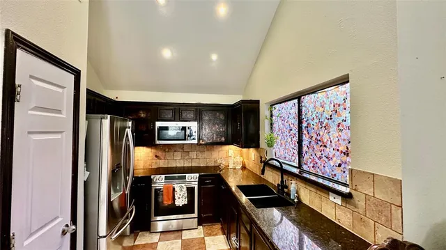 $335,000 | 924 South Old Orchard Lane, Lewisville, TX 75067